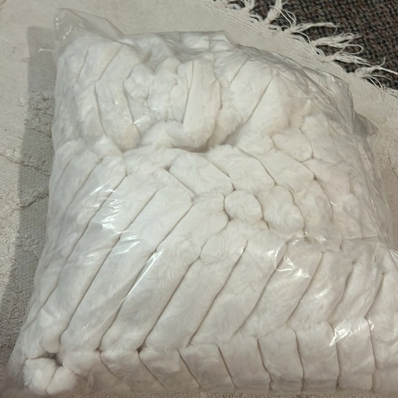 Pottery Barn Channel Cloud ivory Bean Bag Chair Cover Only size Large - Picture 2 of 4